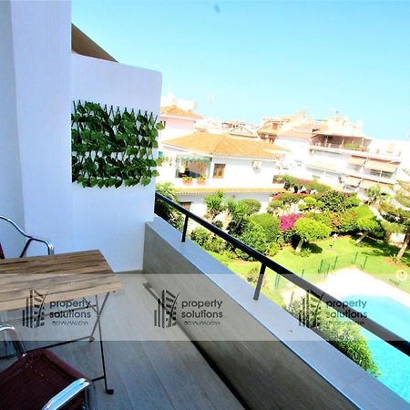 Carihuela Playa - 2ª Linea De Playa - Piscina - Parking Gratis Apartman Torremolinos Kültér fotó