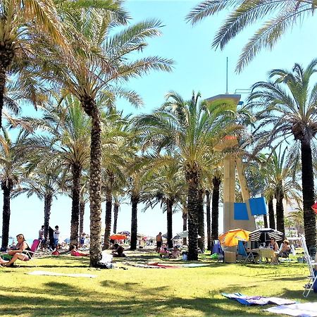 Carihuela Playa - 2ª Linea De Playa - Piscina - Parking Gratis Apartman Torremolinos Kültér fotó