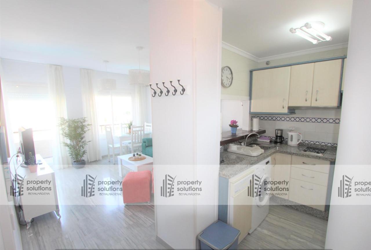 Carihuela Playa - 2ª Linea De Playa - Piscina - Parking Gratis Apartman Torremolinos Kültér fotó
