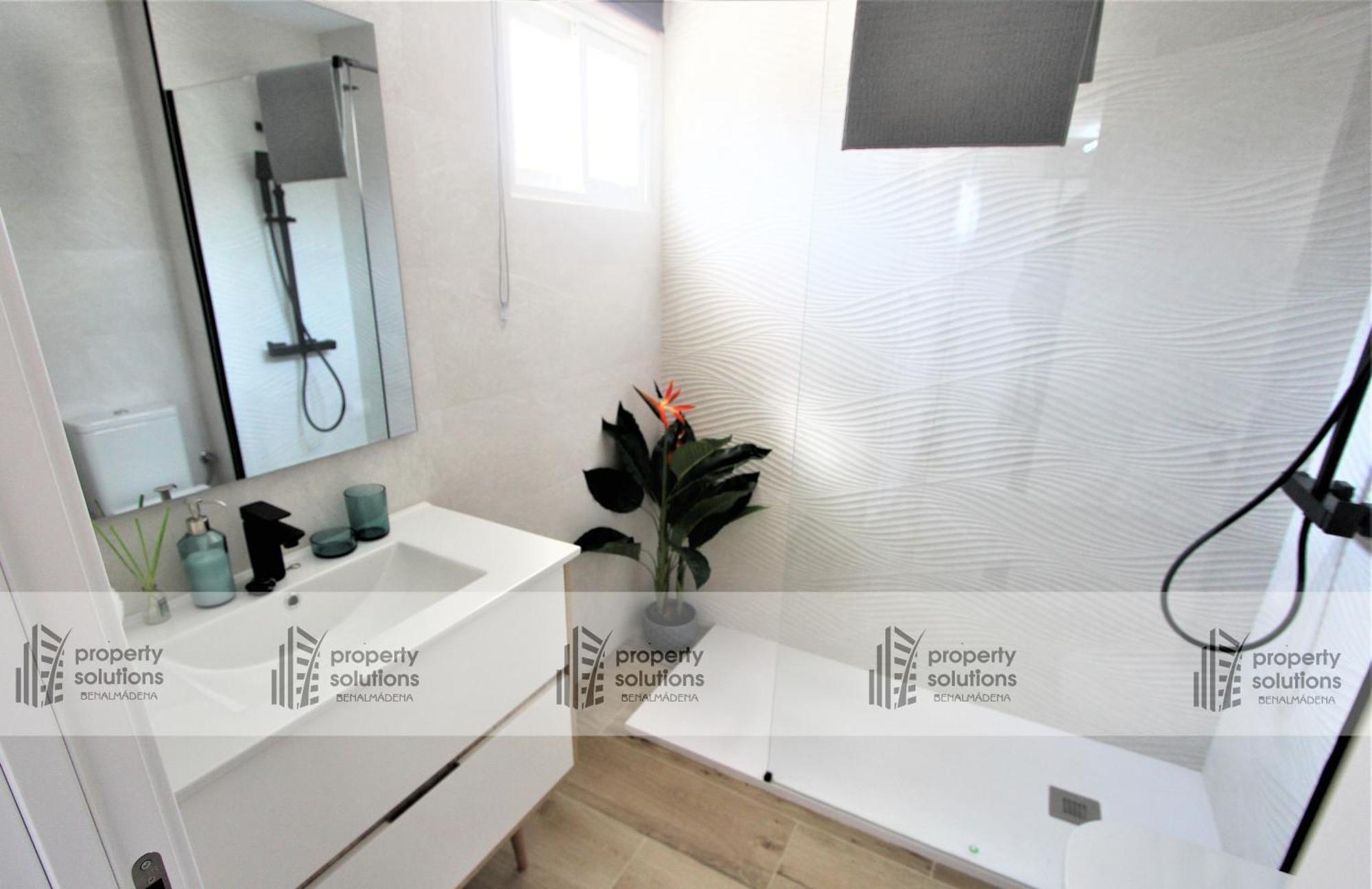 Carihuela Playa - 2ª Linea De Playa - Piscina - Parking Gratis Apartman Torremolinos Kültér fotó
